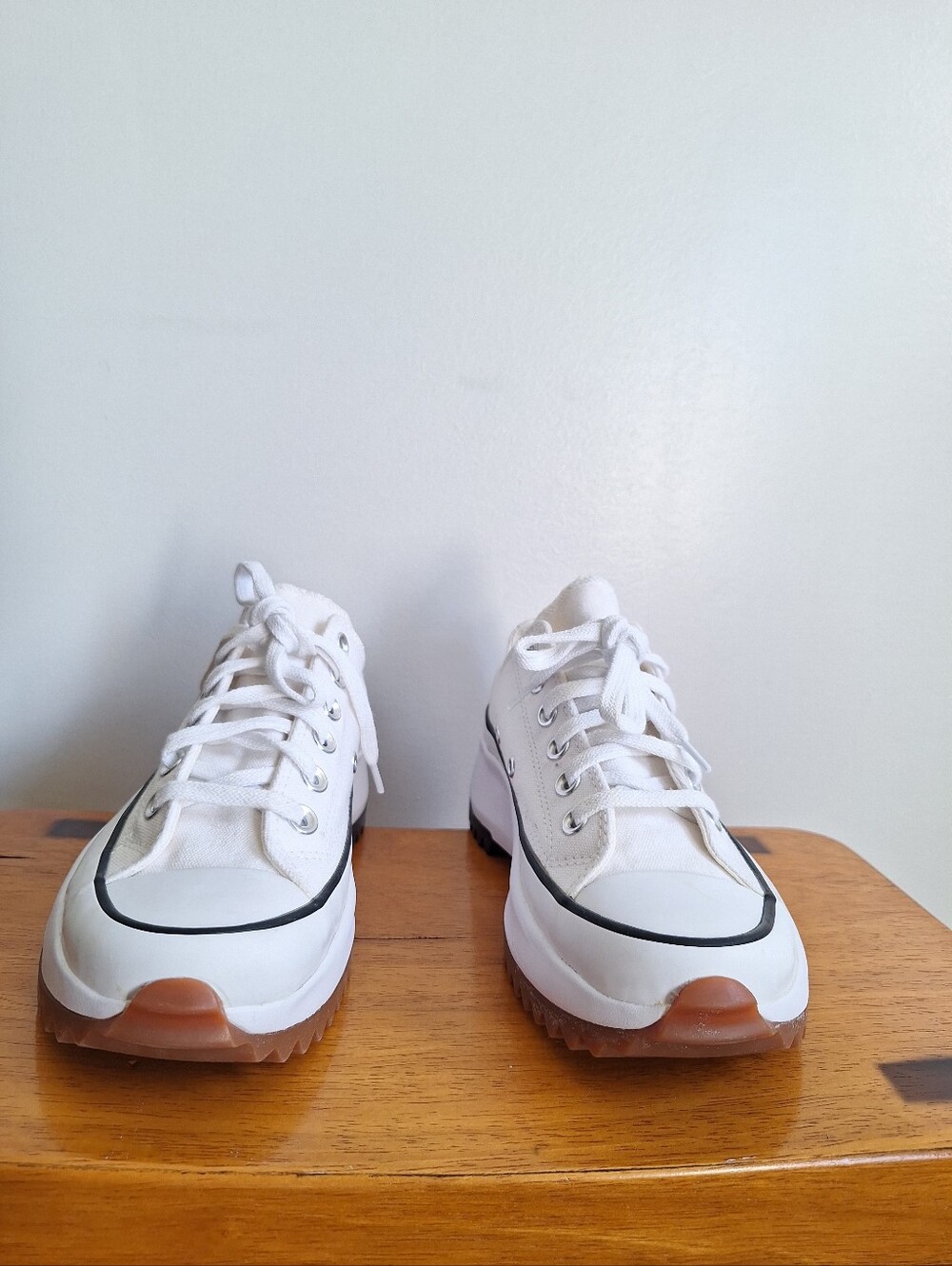 Converse Run Star Hike Low Platform Women's White Size 7 - Picture 3 of 11